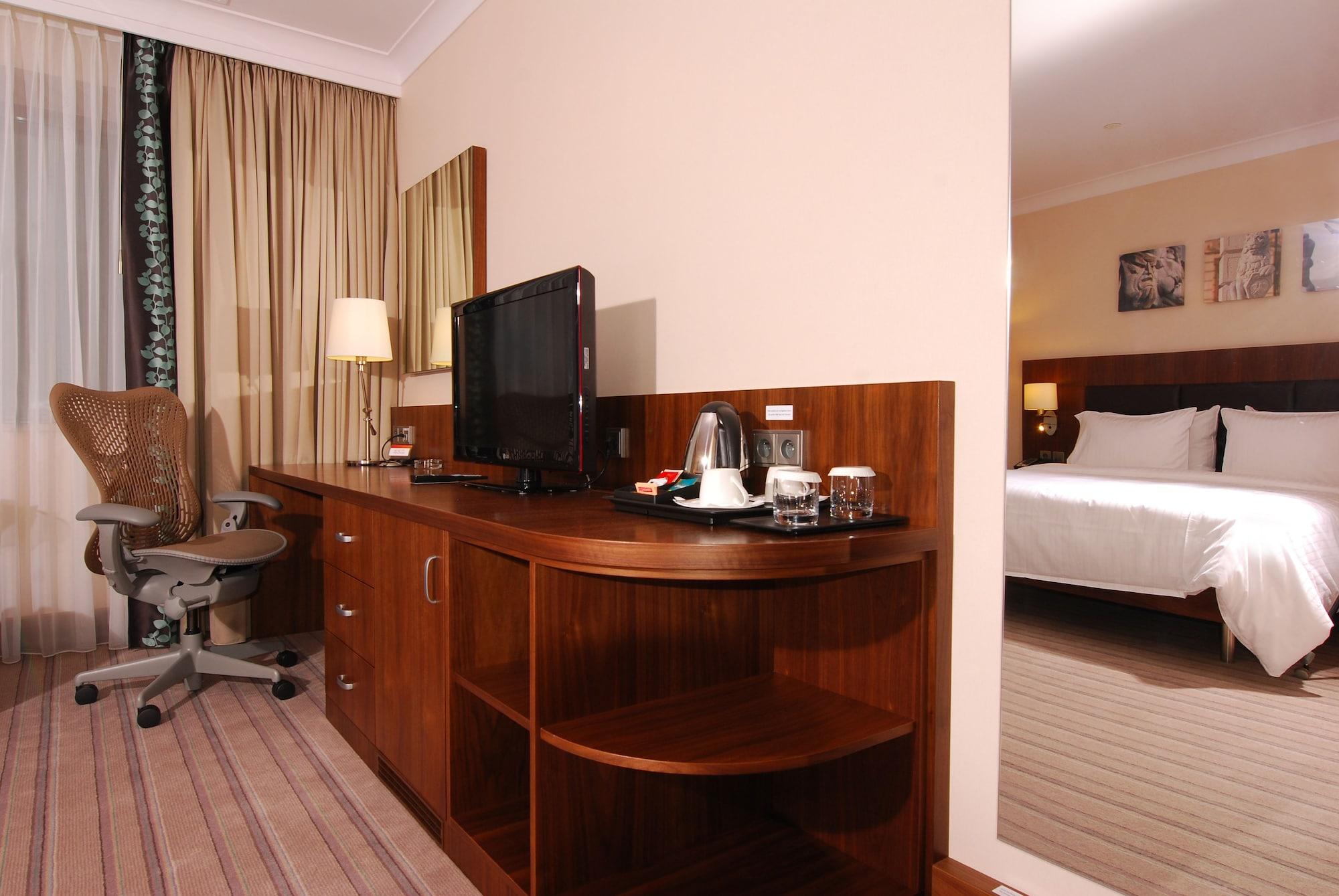 Hotel Hilton Garden 4*